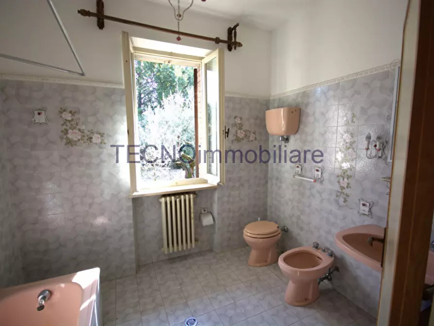 Immagine 94 di Villa in vendita  in via del bando a Perugia