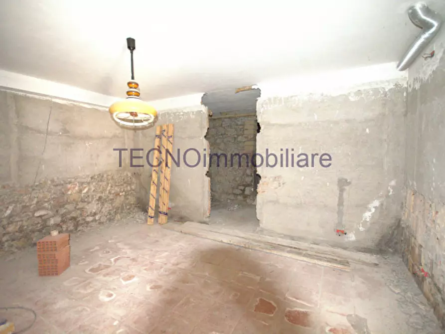 Immagine 102 di Villa in vendita  in via del bando a Perugia