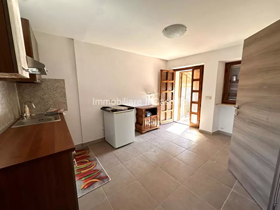 Immagine 3 di Villetta a schiera in vendita  in Via Bartocciami a Magione