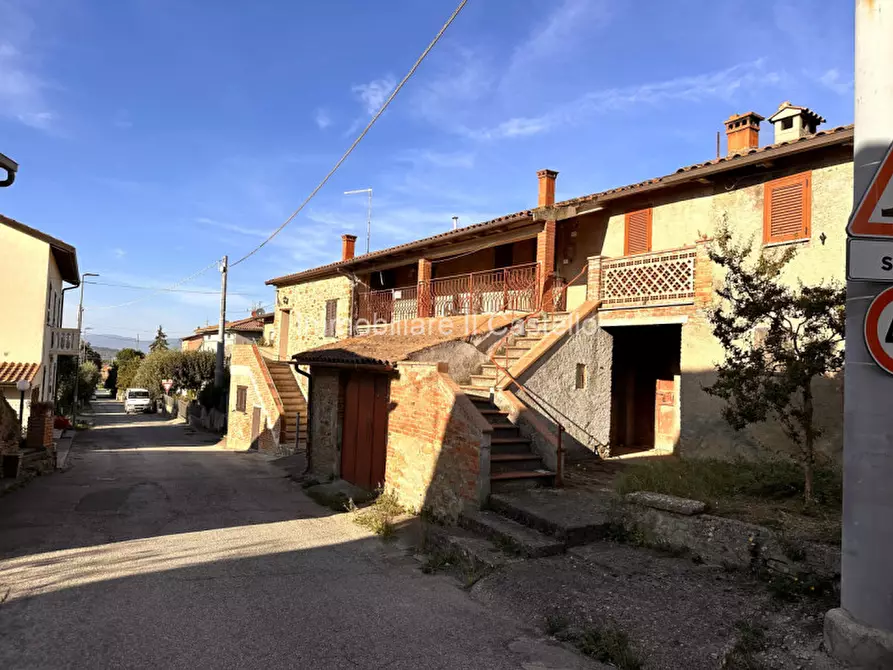 Immagine 16 di Villetta a schiera in vendita  in Via Bartocciami a Magione