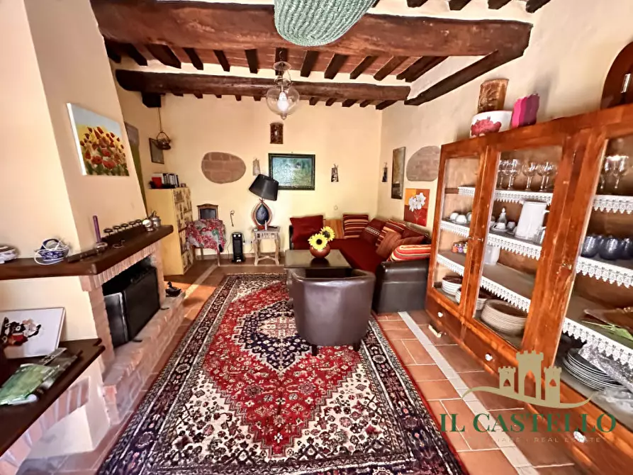 Immagine 4 di Villetta a schiera in vendita  in gioiella a Castiglione Del Lago