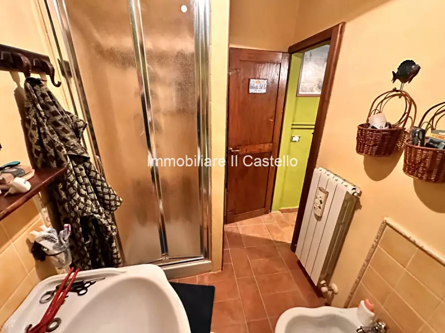 Immagine 10 di Villetta a schiera in vendita  in gioiella a Castiglione Del Lago