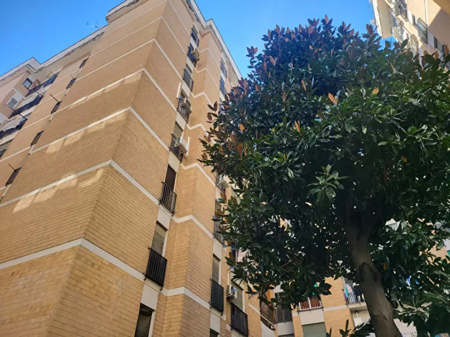 Immagine 6 di Appartamento in vendita  in VIALE VICOPISANO a Roma