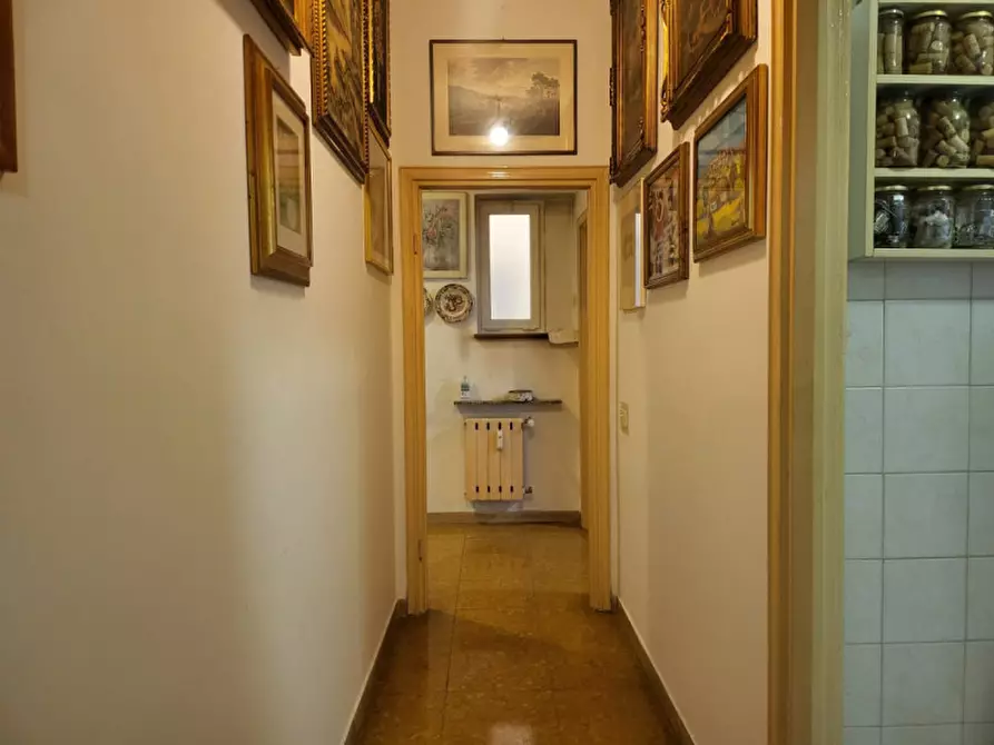 Immagine 10 di Appartamento in vendita  in VIALE VICOPISANO a Roma