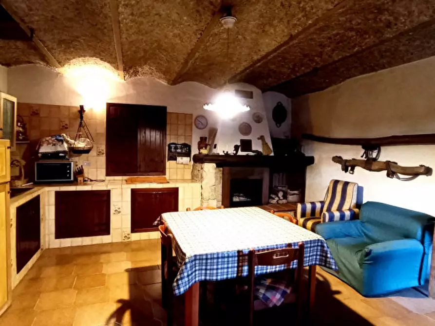 Immagine 3 di Villetta a schiera in vendita  in VIA COLLE DI SORA a Campoli Appennino