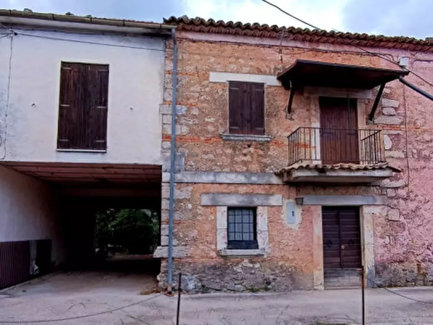 Immagine 8 di Villetta a schiera in vendita  in VIA COLLE DI SORA a Campoli Appennino