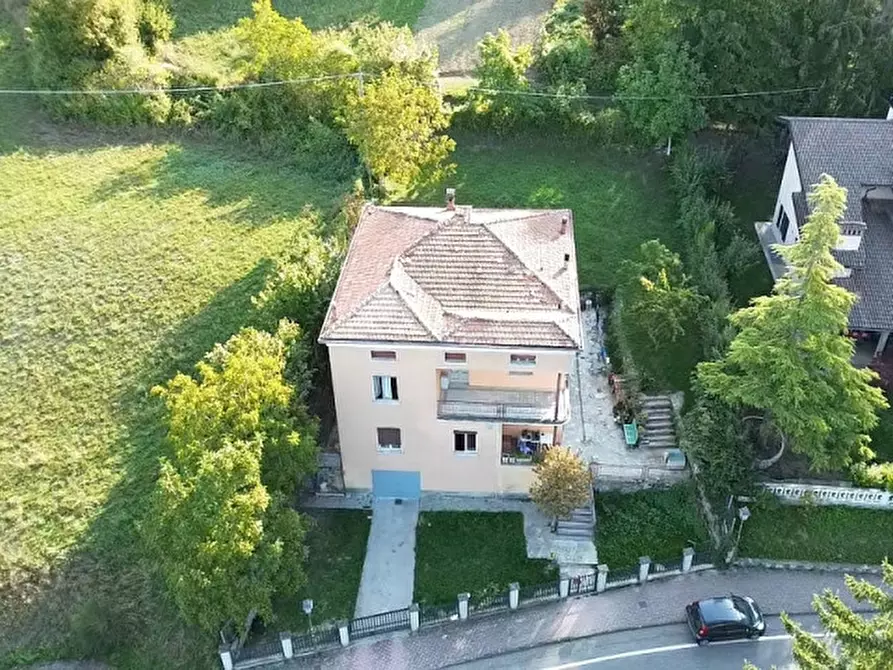 Immagine 21 di Appartamento in vendita  a Morfasso