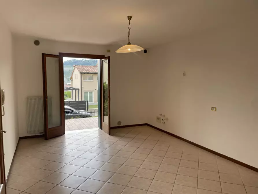 Immagine 2 di Appartamento in vendita  in VIA SERAFIN a Possagno
