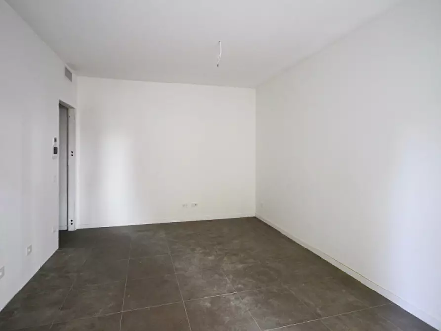 Immagine 10 di Appartamento in vendita  in via Gabriele D'Annunzio a Misano Adriatico