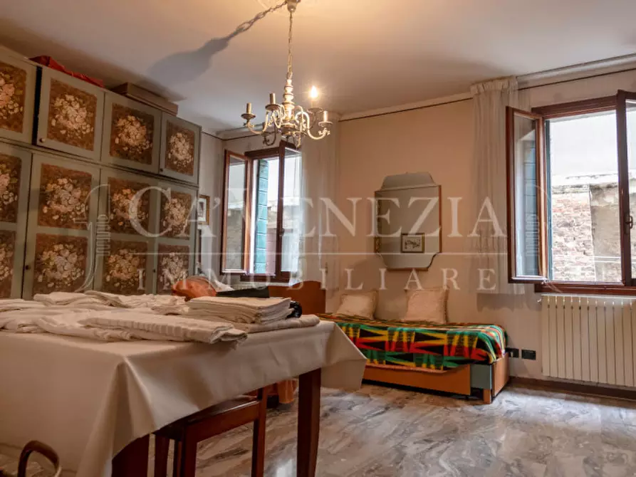 Immagine 9 di Appartamento in vendita  a Venezia