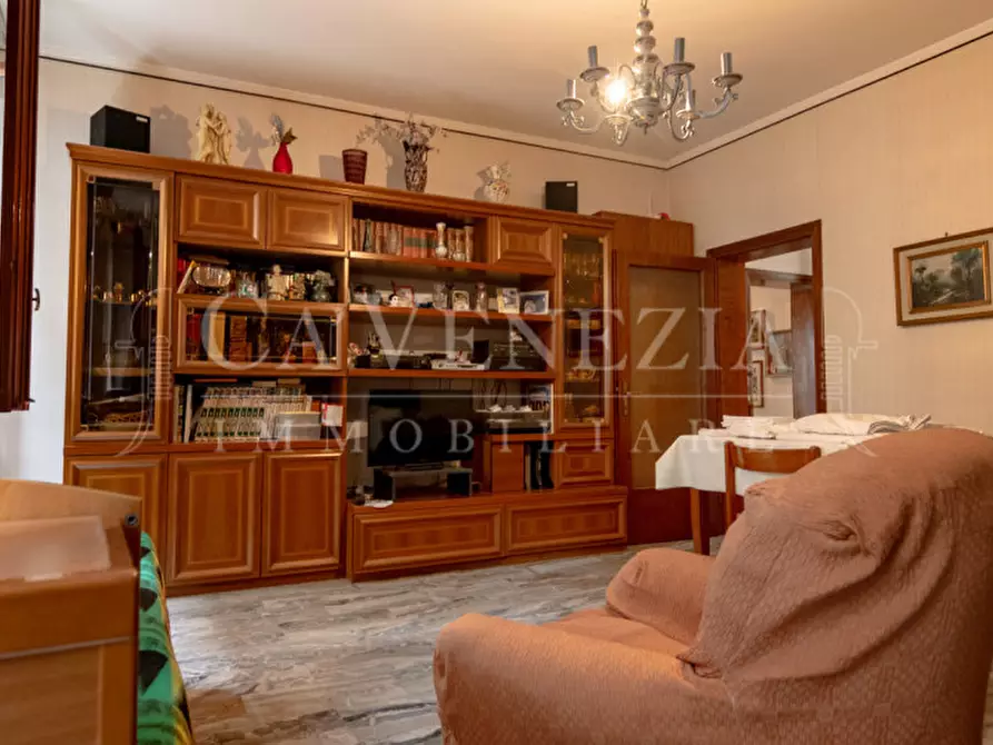 Immagine 10 di Appartamento in vendita  a Venezia