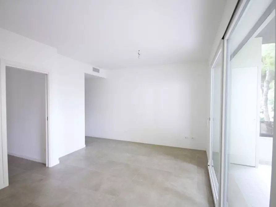Immagine 3 di Appartamento in vendita  in via Gabriele D'Annunzio a Misano Adriatico