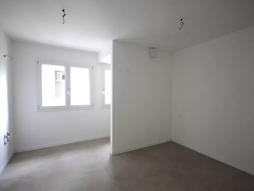 Immagine 8 di Appartamento in vendita  in via Gabriele D'Annunzio a Misano Adriatico