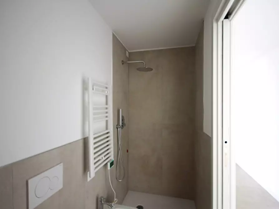 Immagine 9 di Appartamento in vendita  in via Gabriele D'Annunzio a Misano Adriatico