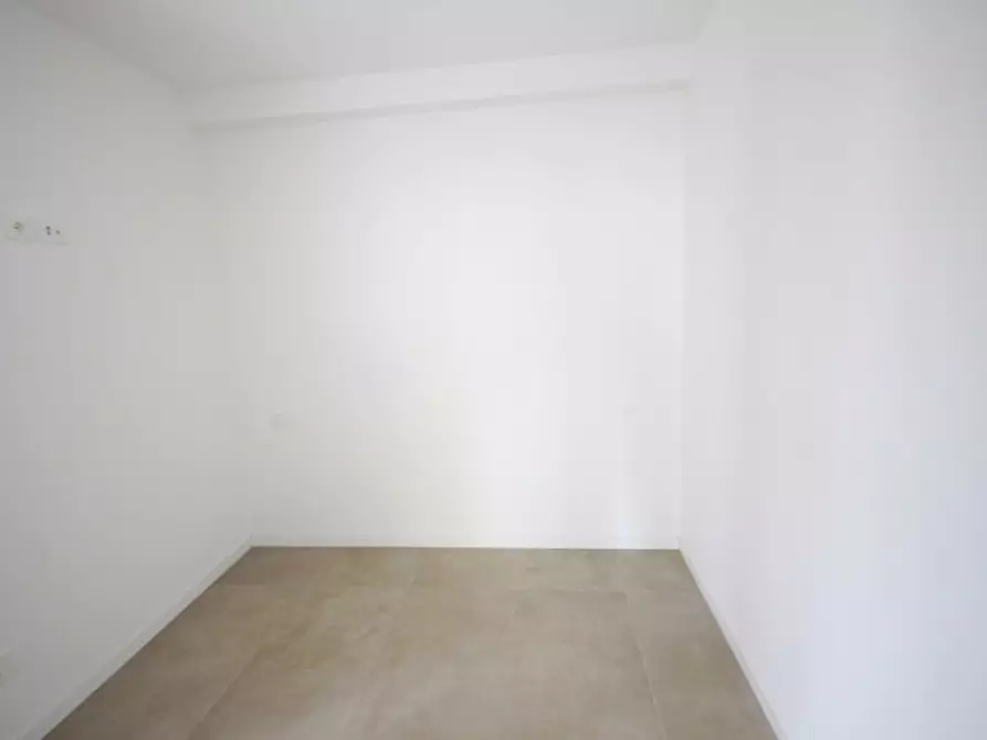 Immagine 10 di Appartamento in vendita  in via Gabriele D'Annunzio a Misano Adriatico