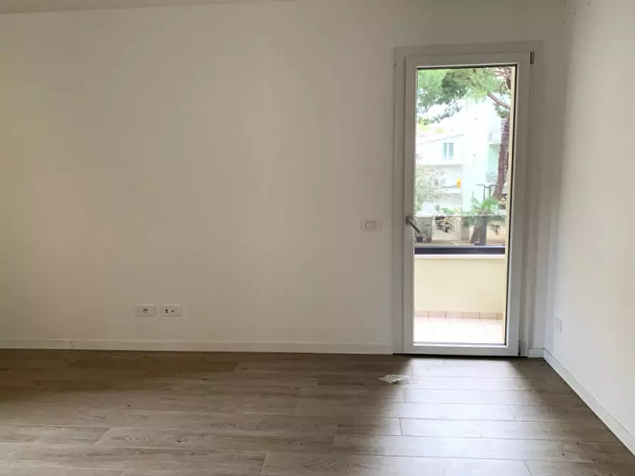 Immagine 3 di Appartamento in vendita  in via Gabriele D'Annunzio a Misano Adriatico