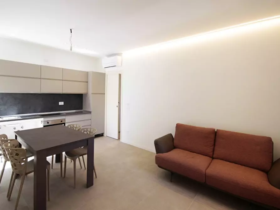 Immagine 2 di Appartamento in vendita  in via Gabriele D'Annunzio a Misano Adriatico