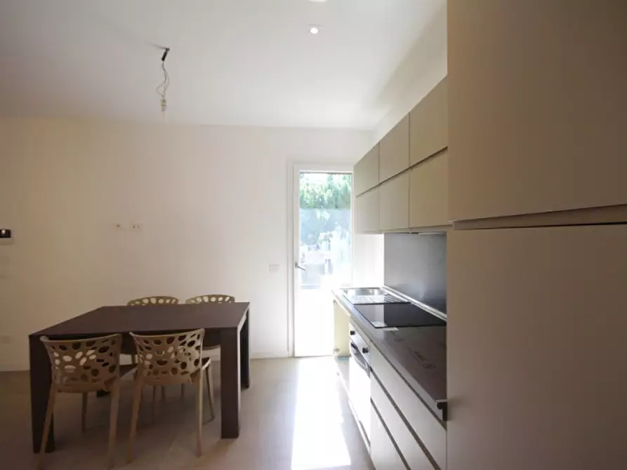 Immagine 9 di Appartamento in vendita  in via Gabriele D'Annunzio a Misano Adriatico