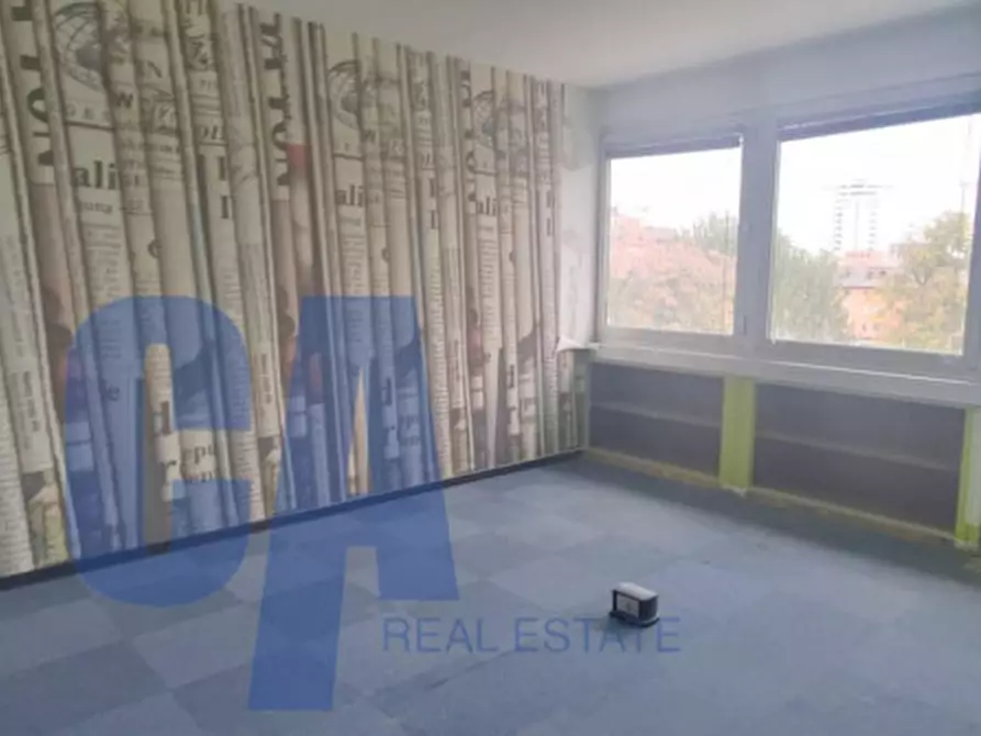 Immagine 7 di Ufficio in affitto  in VIA TONALE a Milano