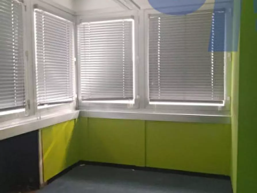 Immagine 17 di Ufficio in affitto  in VIA TONALE a Milano