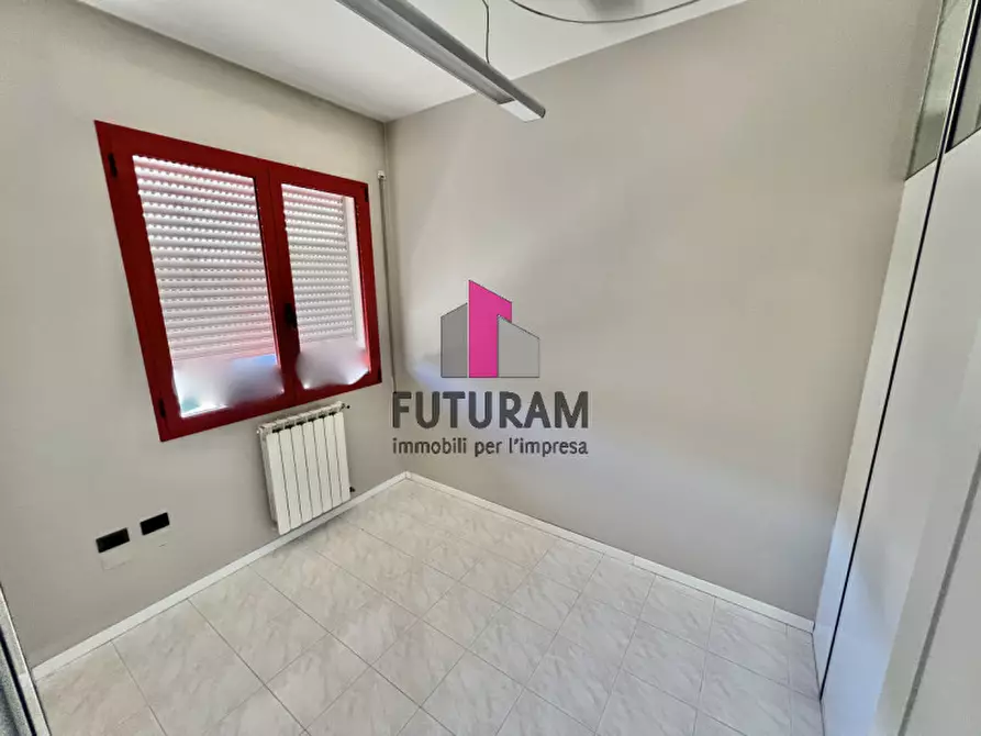 Immagine 11 di Ufficio in affitto  in VIA ANTONIO PIGAFETTA 9 a Sarcedo