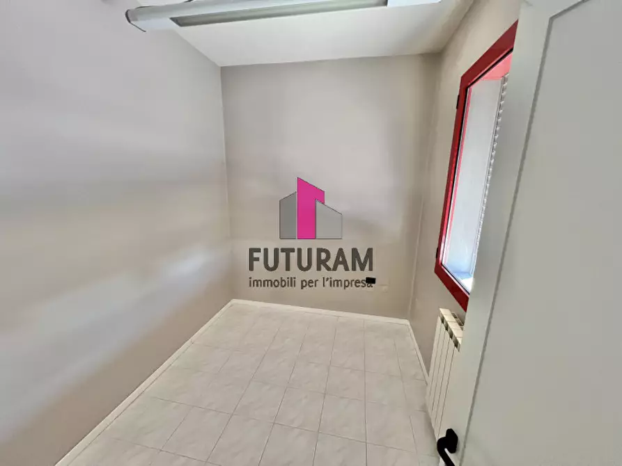 Immagine 14 di Ufficio in affitto  in VIA ANTONIO PIGAFETTA 9 a Sarcedo