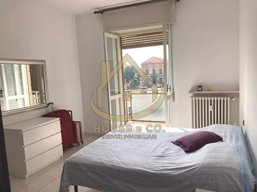 Immagine 1 di Appartamento in vendita  in Vigevano Centro Storico a Vigevano