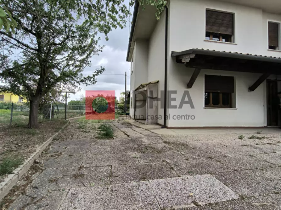 Immagine 1 di Casa bifamiliare in vendita  a Silea