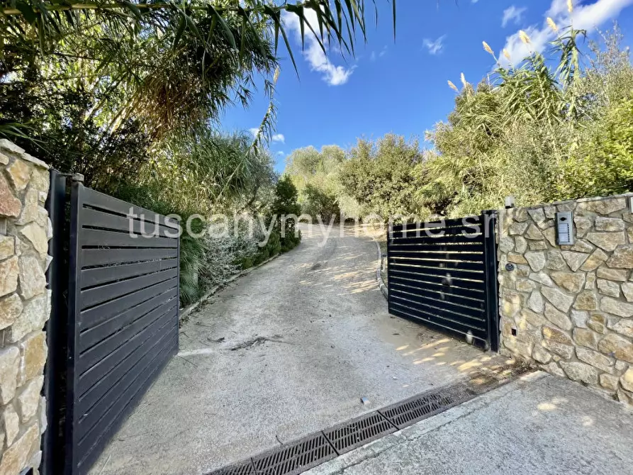 Immagine 42 di Appartamento in vendita  a Castiglione Della Pescaia