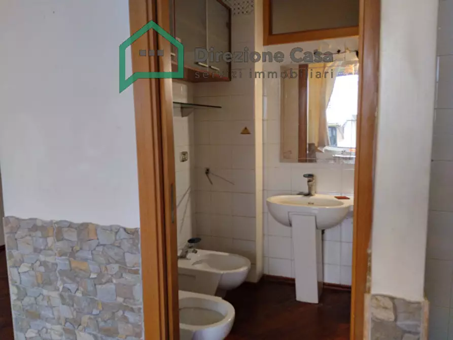 Immagine 20 di Appartamento in affitto  in Via Ponti Rossi a Napoli