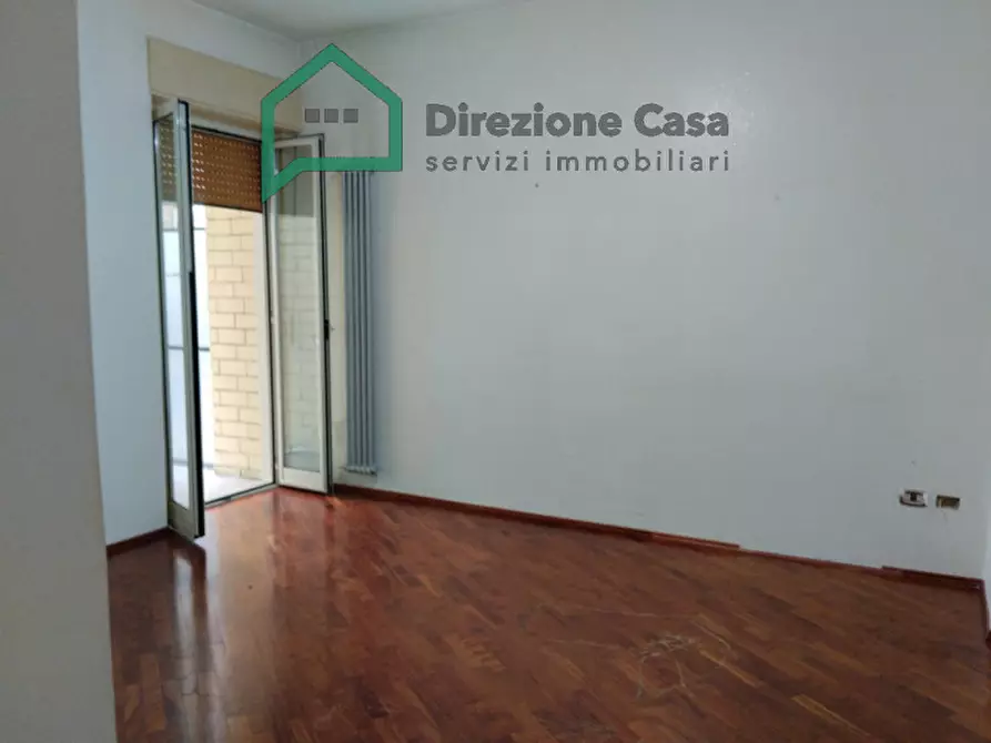 Immagine 26 di Appartamento in affitto  in Via Ponti Rossi a Napoli