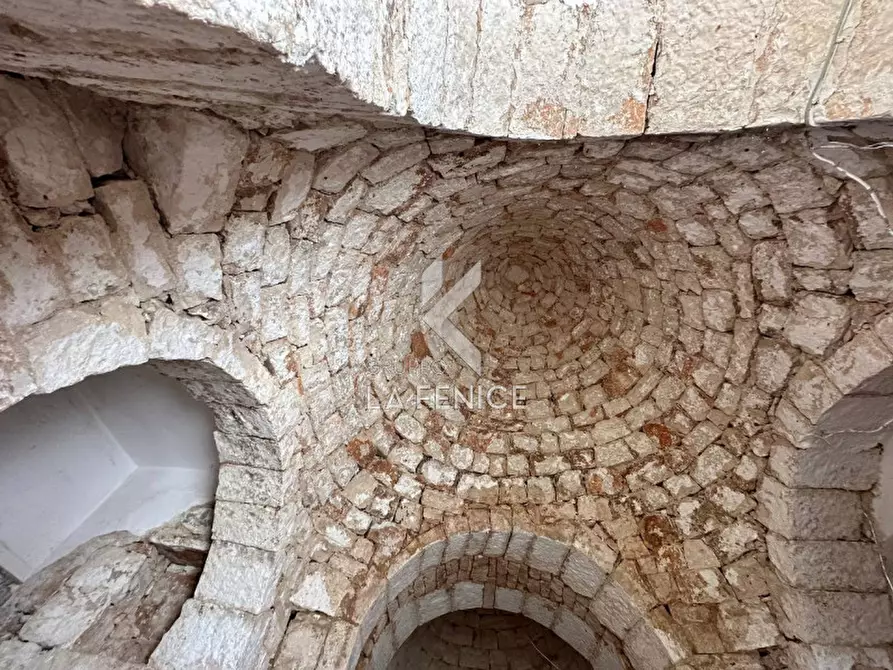 Immagine 21 di Rustico / casale in vendita  a Martina Franca