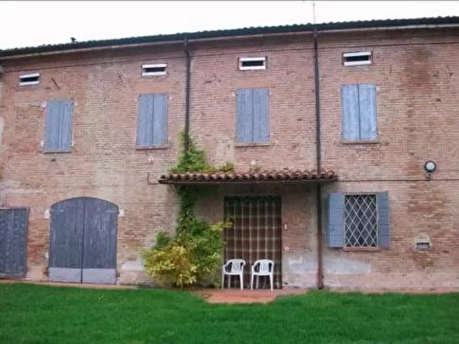 Immagine 2 di Rustico / casale in vendita  in VIA ROCCA a Concordia Sulla Secchia
