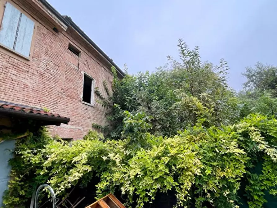 Immagine 3 di Rustico / casale in vendita  in VIA ROCCA a Concordia Sulla Secchia