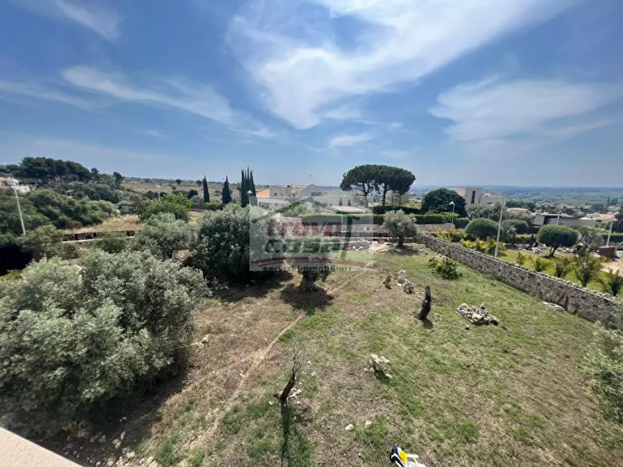 Immagine 20 di Villa in vendita  in traversa sinerchia a Siracusa