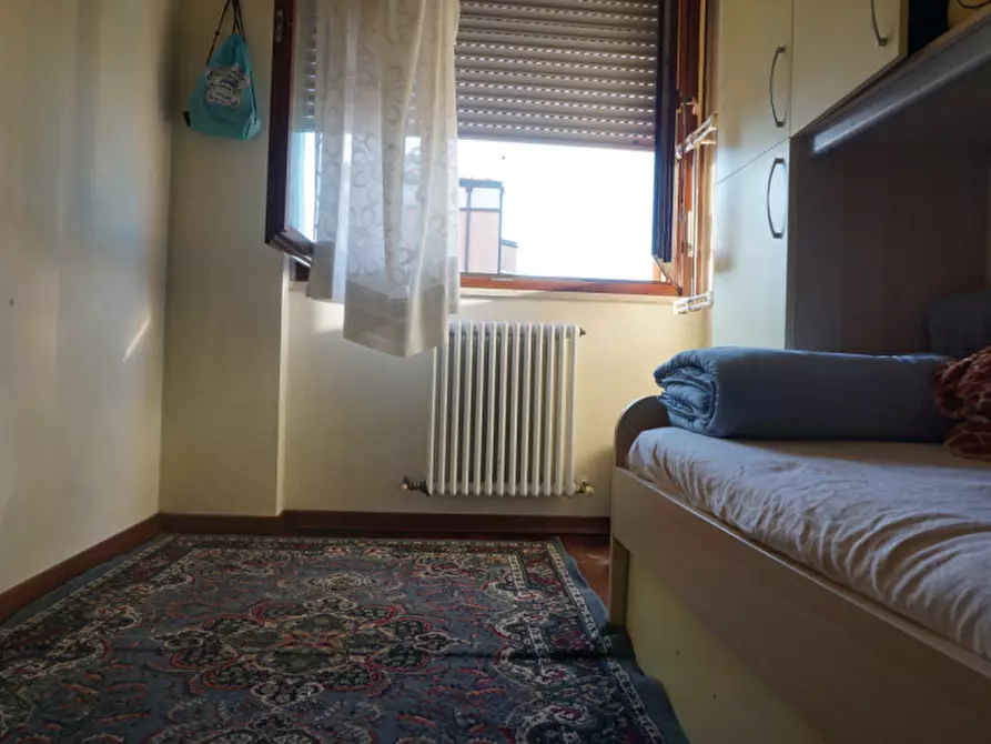 Immagine 25 di Appartamento in vendita  in via magnani 2/1 a Torrile