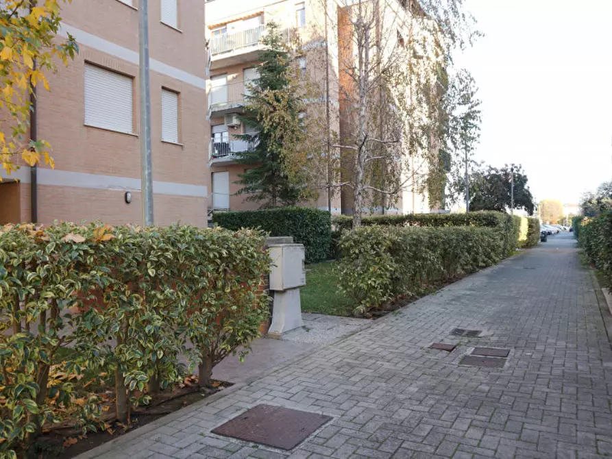 Immagine 29 di Appartamento in vendita  in via magnani 2/1 a Torrile