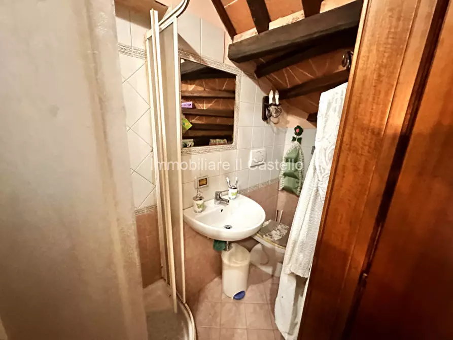 Immagine 7 di Villetta a schiera in vendita  in Località Giardini a Castiglione Del Lago