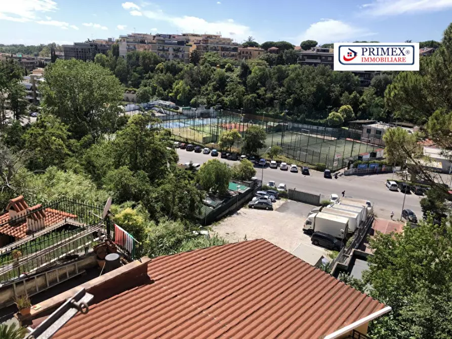 Immagine 6 di Appartamento in vendita  in via sisto quarto a Roma