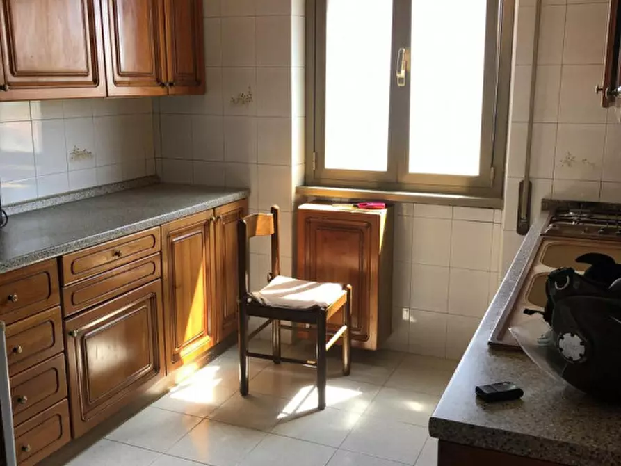 Immagine 20 di Appartamento in vendita  in via sisto quarto a Roma
