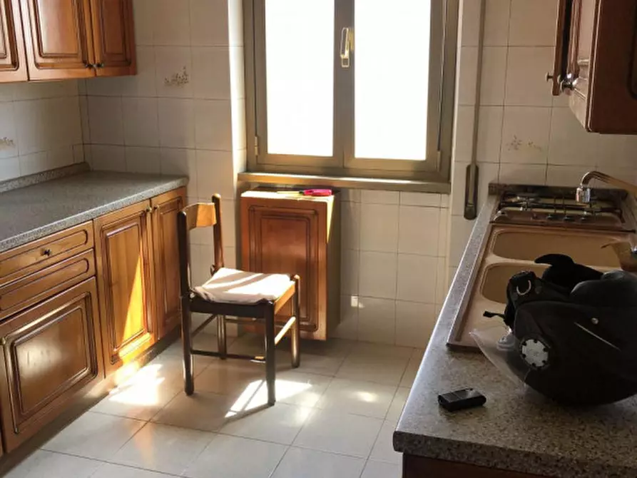 Immagine 21 di Appartamento in vendita  in via sisto quarto a Roma