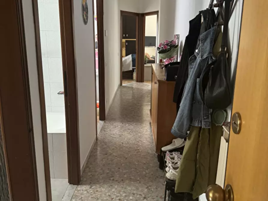 Immagine 45 di Appartamento in vendita  in via sisto quarto a Roma