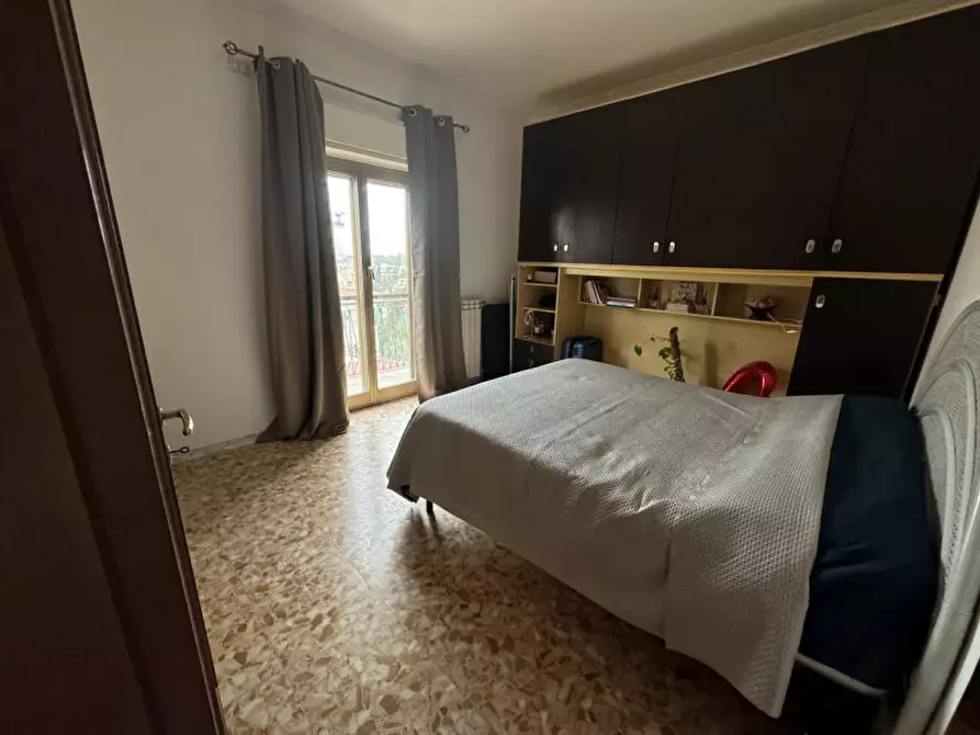 Immagine 54 di Appartamento in vendita  in via sisto quarto a Roma