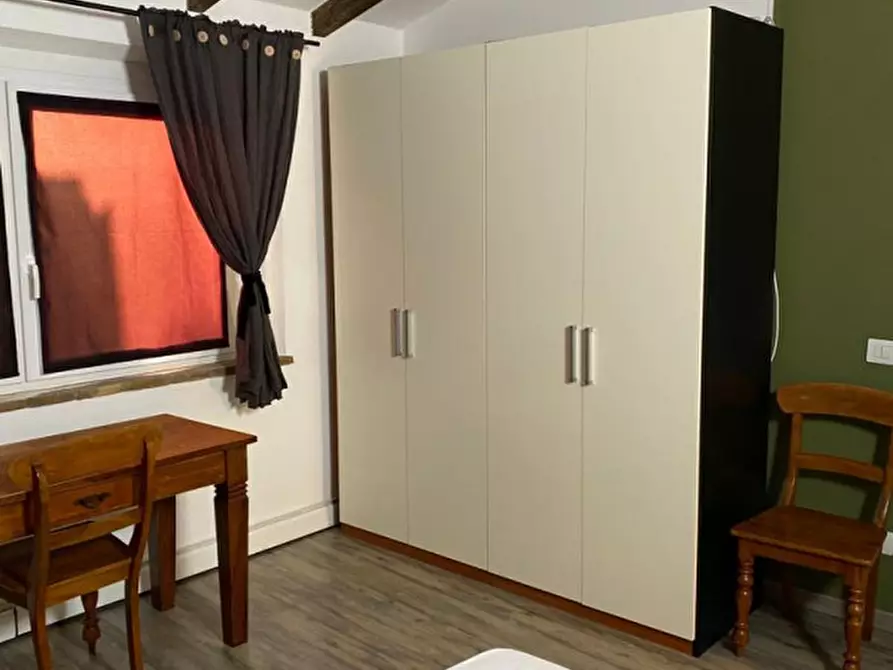 Immagine 7 di Appartamento in vendita  in Borgo Basinio Basini a Parma