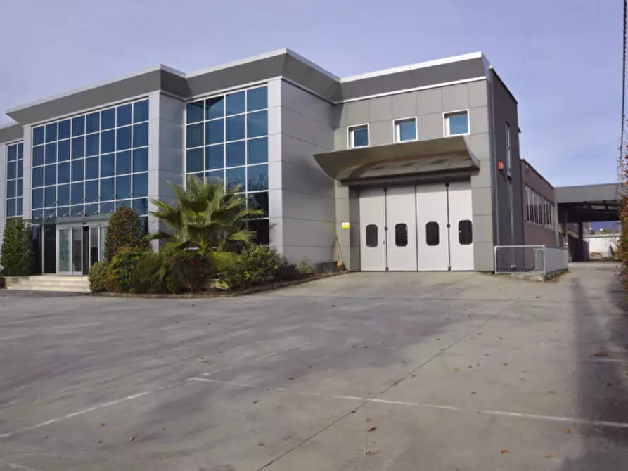 Immagine 1 di Capannone industriale in affitto  in via san giovanni bosco 11 a Cassola