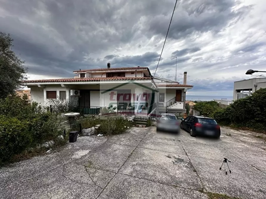 Immagine 1 di Villa in vendita  in via siracusa 14 a Siracusa