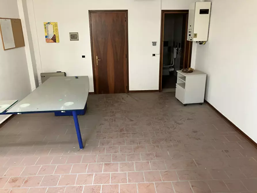 Immagine 4 di Ufficio in vendita  in Via Giacomo Matteotti a Montagnana