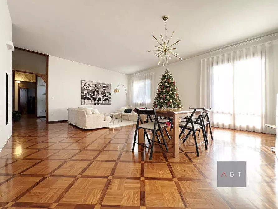 Immagine 3 di Casa indipendente in vendita  a Villa Del Conte