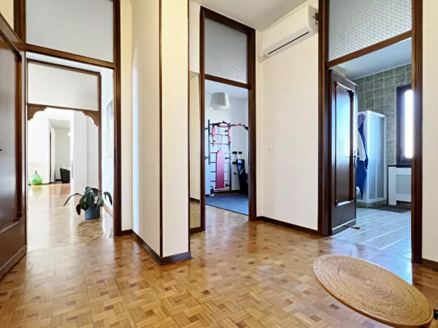 Immagine 10 di Casa indipendente in vendita  a Villa Del Conte