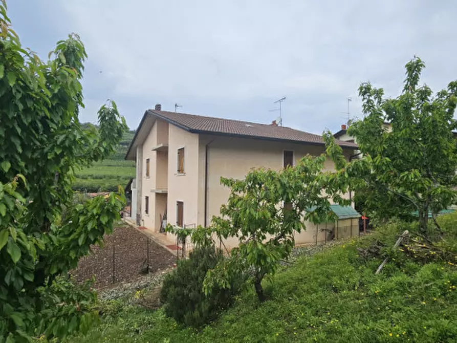 Immagine 1 di Casa indipendente in vendita  a Cazzano Di Tramigna